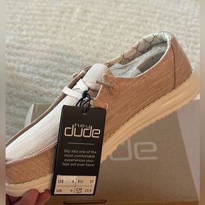 Hey Dude shoes, women’s lace up loafers